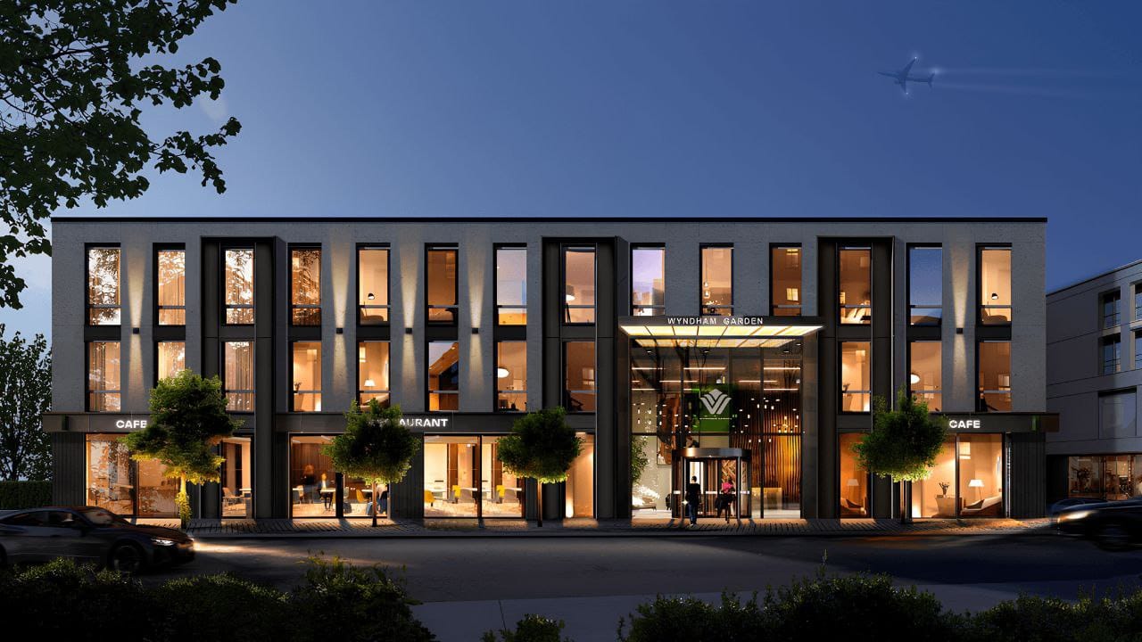 Отельный номер в 4★ комплексе у аэропорта Бухареста