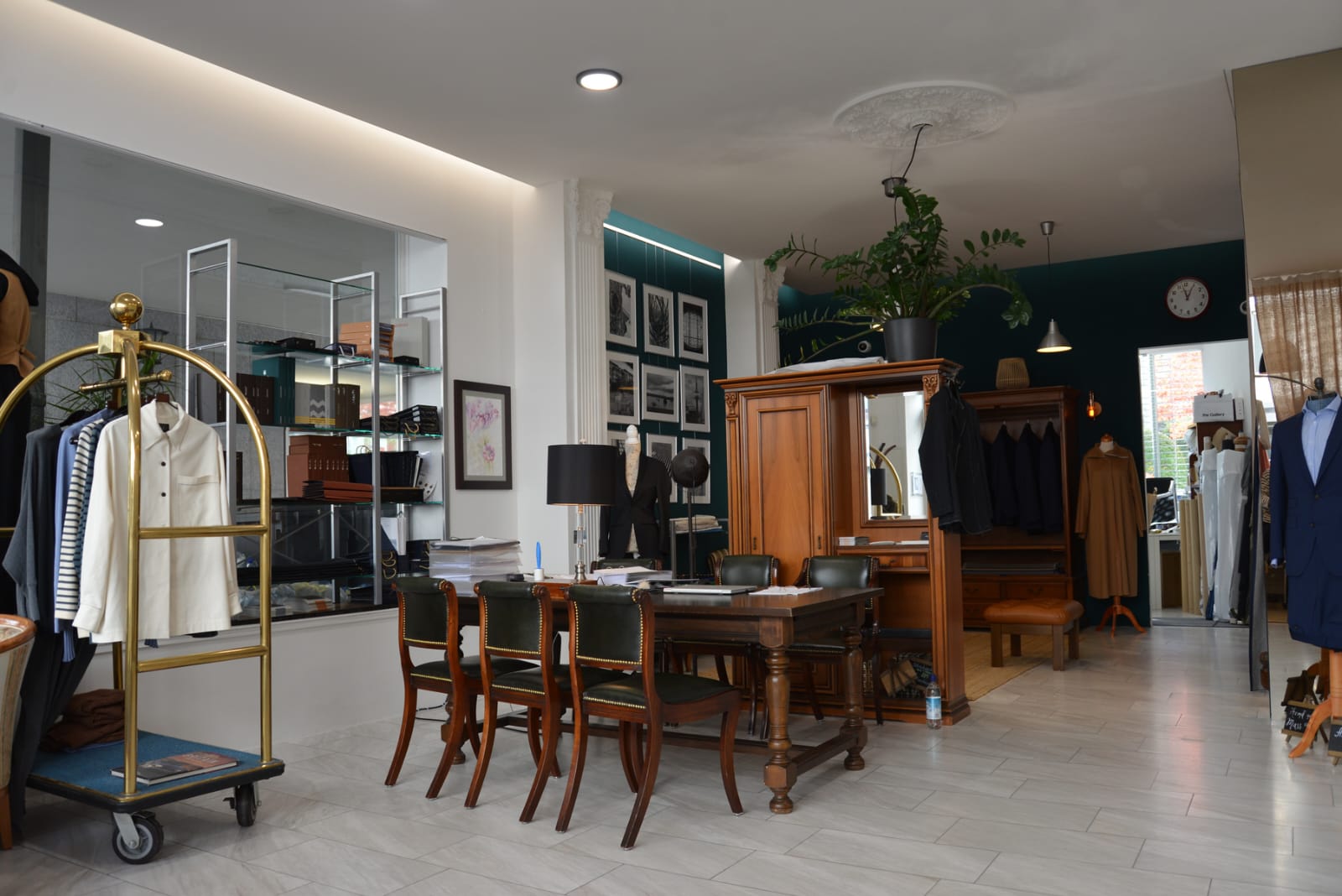 Бутик мужской одежды ручного производства в центре Цюриха